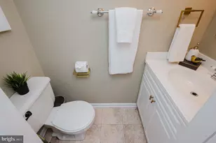 8819 Green Needle, Baltimore, MD 21236 - Photo 11