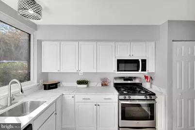 12 Stoneridge Court, Baltimore, MD 21239 - Photo 7