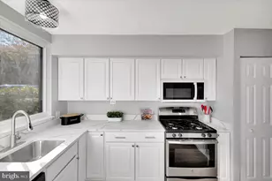 12 Stone Ridge Ct, Baltimore, MD 21239 - Photo 7