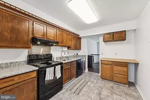 32 Stoneway Pl, Baltimore, MD 21236 - Photo 7