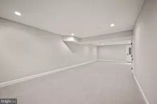 9436 Ridgely Ave, Baltimore, MD 21234 - Photo 35