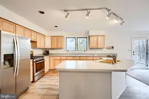 2508 Perring Woods Rd, Baltimore, MD 21234 - Photo 13