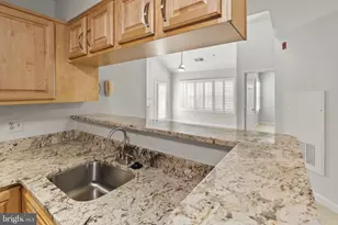 6832 Hayley Ridge, Baltimore, MD 21209 - Photo 7