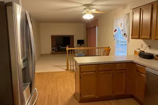 6801 Upper Mills Cir, Baltimore, MD 21228 - Photo 9