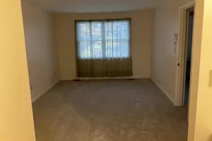 6801 Upper Mills Cir, Baltimore, MD 21228 - Photo 19