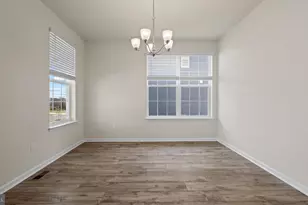 8 Comes Rdg Ct, Rosedale, MD 21237 - Photo 3