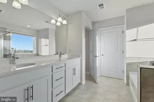 8 Comes Rdg Ct, Rosedale, MD 21237 - Photo 31