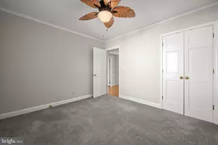 1112 Hampton Garth, Baltimore, MD 21286 - Photo 43