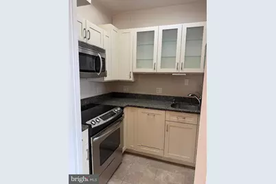 11 Slade Avenue #715, Baltimore, MD 21208 - Photo 21