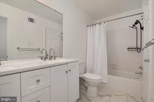 2 Fallen Tree Ct, Baltimore, MD 21227 - Photo 17