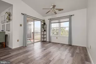 2 Fallen Tree Ct, Baltimore, MD 21227 - Photo 11