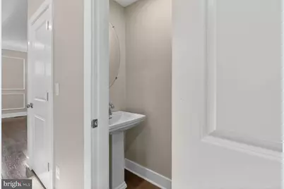 7853 Oakdale Avenue, Rosedale, MD 21237 - Photo 17