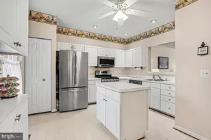 22 Oaksylvan Way, Baltimore, MD 21236 - Photo 9