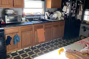 8305 Windsor Mill Rd, Baltimore, MD 21244 - Photo 5