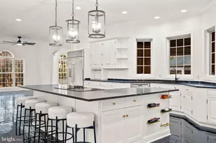 8 Glenberry Ct, Phoenix, MD 21131 - Photo 3