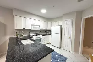 12103 Tullamore Ct, Lutherville Timonium, MD 21093 - Photo 5