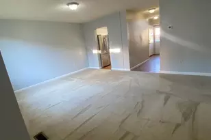 7 Mooring Ct, Essex, MD 21221 - Photo 5