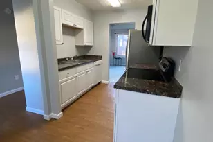 7 Mooring Ct, Essex, MD 21221 - Photo 3