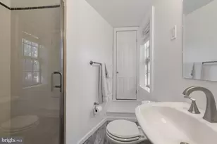 504 Hampton Ln, Baltimore, MD 21286 - Photo 23