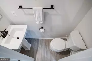 6222 Islington St, Middle River, MD 21220 - Photo 9