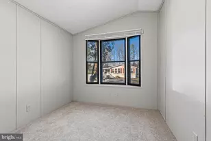 136 Rodeo Cir, Baltimore, MD 21220 - Photo 17