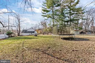 704 Cloudyfold Dr, Baltimore, MD 21208 - Photo 11