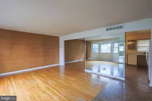 2607 Smith Ave, Baltimore, MD 21209 - Photo 3