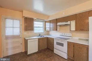 2607 Smith Ave, Baltimore, MD 21209 - Photo 5