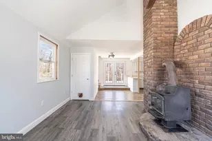 611 N Stuart St, Baltimore, MD 21221 - Photo 13