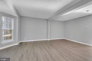 7 Bluestem Ct, Owings Mills, MD 21117 - Photo 9