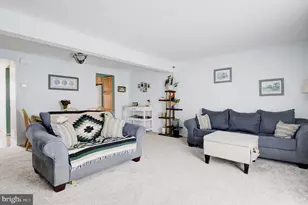 144 E Orange Ct, Parkville, MD 21234 - Photo 9