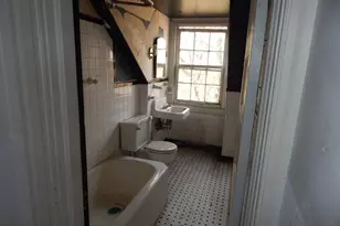 605 Upland Rd, Pikesville, MD 21208 - Photo 9