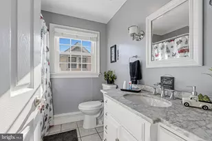 2322 Lodge Forest Dr, Baltimore, MD 21219 - Photo 25