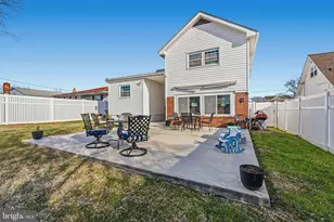 2322 Lodge Forest Dr, Baltimore, MD 21219 - Photo 37