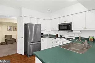 215 Belmont Forest Ct, Lutherville Timonium, MD 21093 - Photo 9