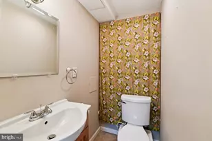 1006 W Joppa Rd, Towson, MD 21204 - Photo 35