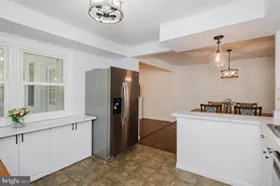 1013 Trickling Brook Rd, Cockeysville, MD 21030 - Photo 17