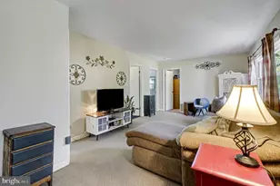 7316 Hughes Ave, Baltimore, MD 21219 - Photo 21