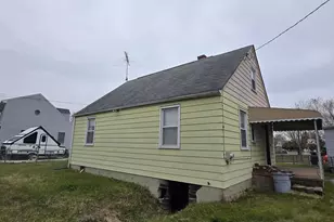 3506 Cornwall Ct, Baltimore, MD 21222 - Photo 15