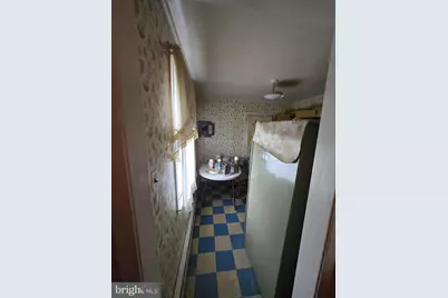 3506 Cornwall Court, Baltimore, MD 21222 - Photo 9