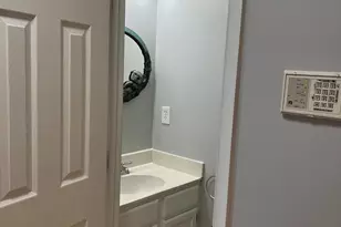 32 Royalty Cir, Owings Mills, MD 21117 - Photo 15