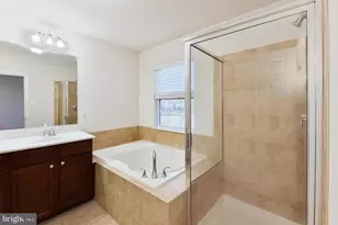 8427 Stansbury Lake Dr, Baltimore, MD 21222 - Photo 27