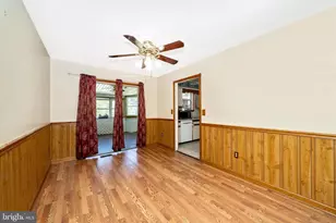17 Taos Cir, Baltimore, MD 21220 - Photo 7