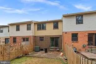 23 Oak Shadows Ct, Baltimore, MD 21228 - Photo 25