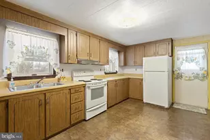 1409 Maple Ave, Baltimore, MD 21221 - Photo 7