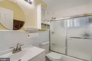 8504 Fieldway Dr, Randallstown, MD 21133 - Photo 9