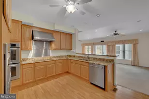 1325 E Riverside Ave, Baltimore, MD 21221 - Photo 23