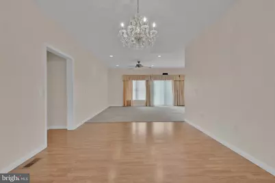 1325 E Riverside Avenue, Baltimore, MD 21221 - Photo 15