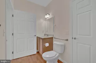 1325 E Riverside Ave, Baltimore, MD 21221 - Photo 45