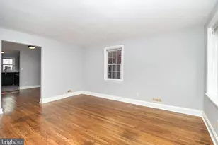 218 Maryland Ave, Towson, MD 21286 - Photo 3